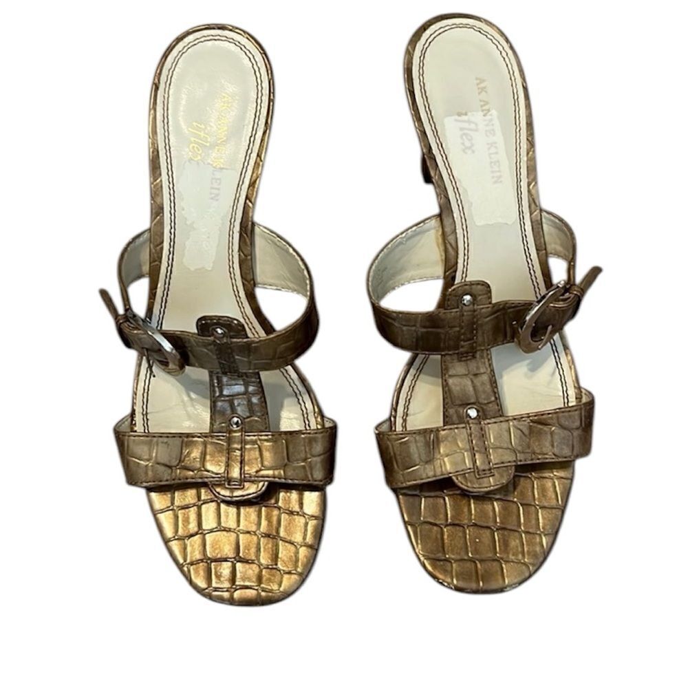 Anne Klein Halen size 9.5 gold buckle sandals some signs of wear